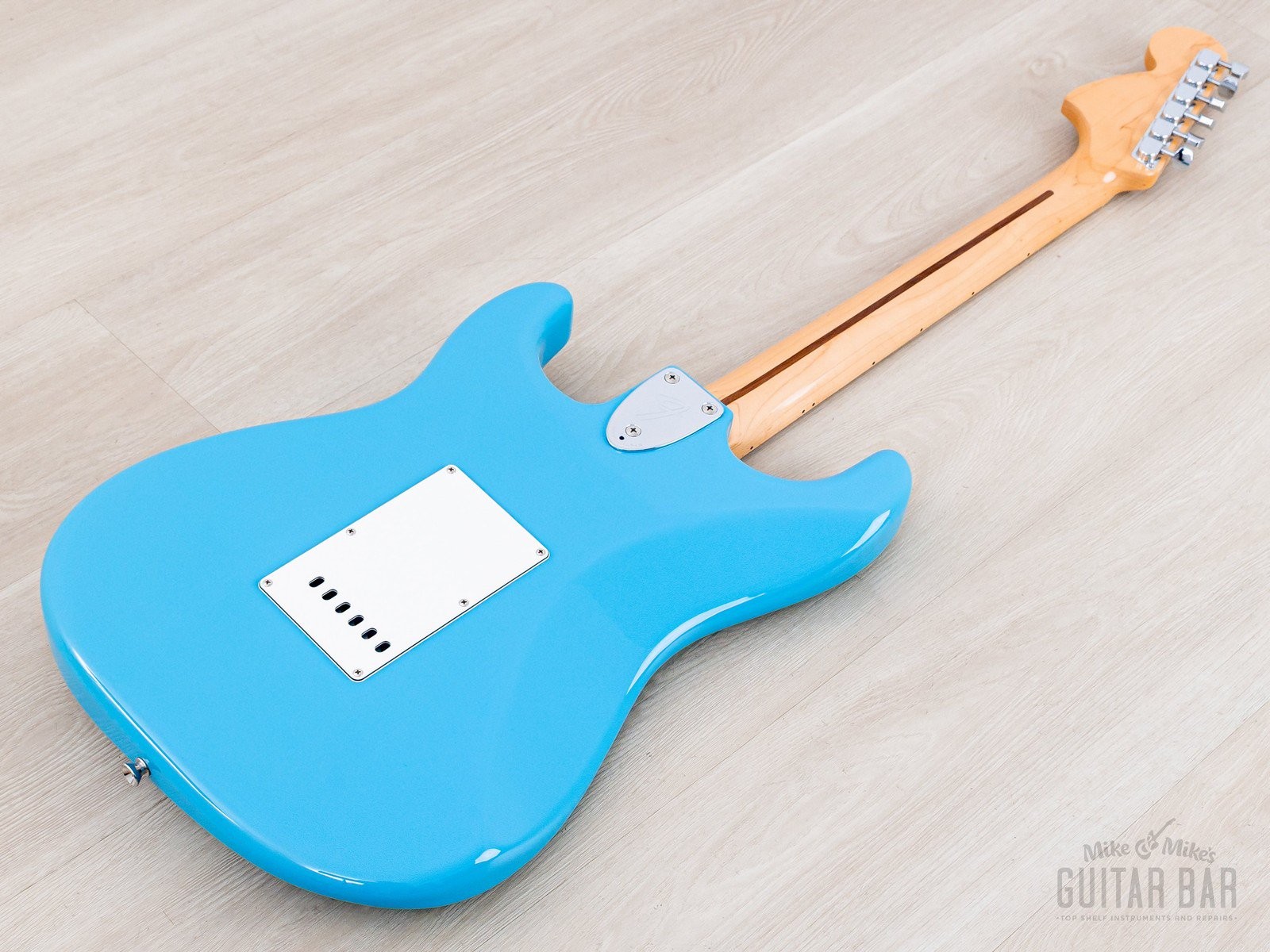 2022 Fender Japan Limited International Color Series Stratocaster Maui Blue