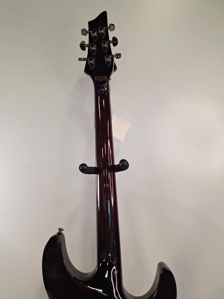 SCHECTER GUITAR RESEARCH HELLRAISER DIAMOND SERIES (P15025751)