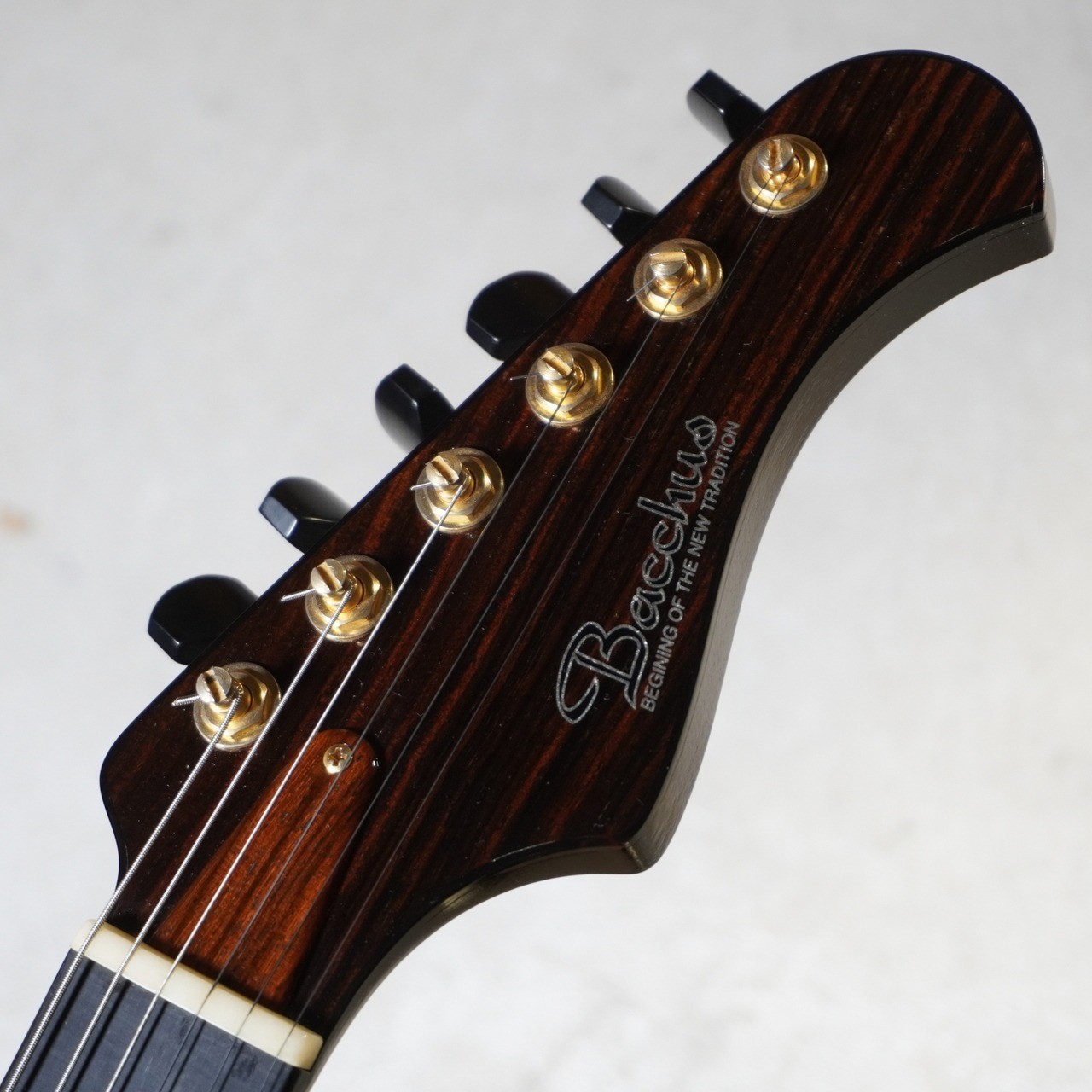 Bacchus Progressive-II Custom Pro Master Builder Sunburst Made in Japan 2004
