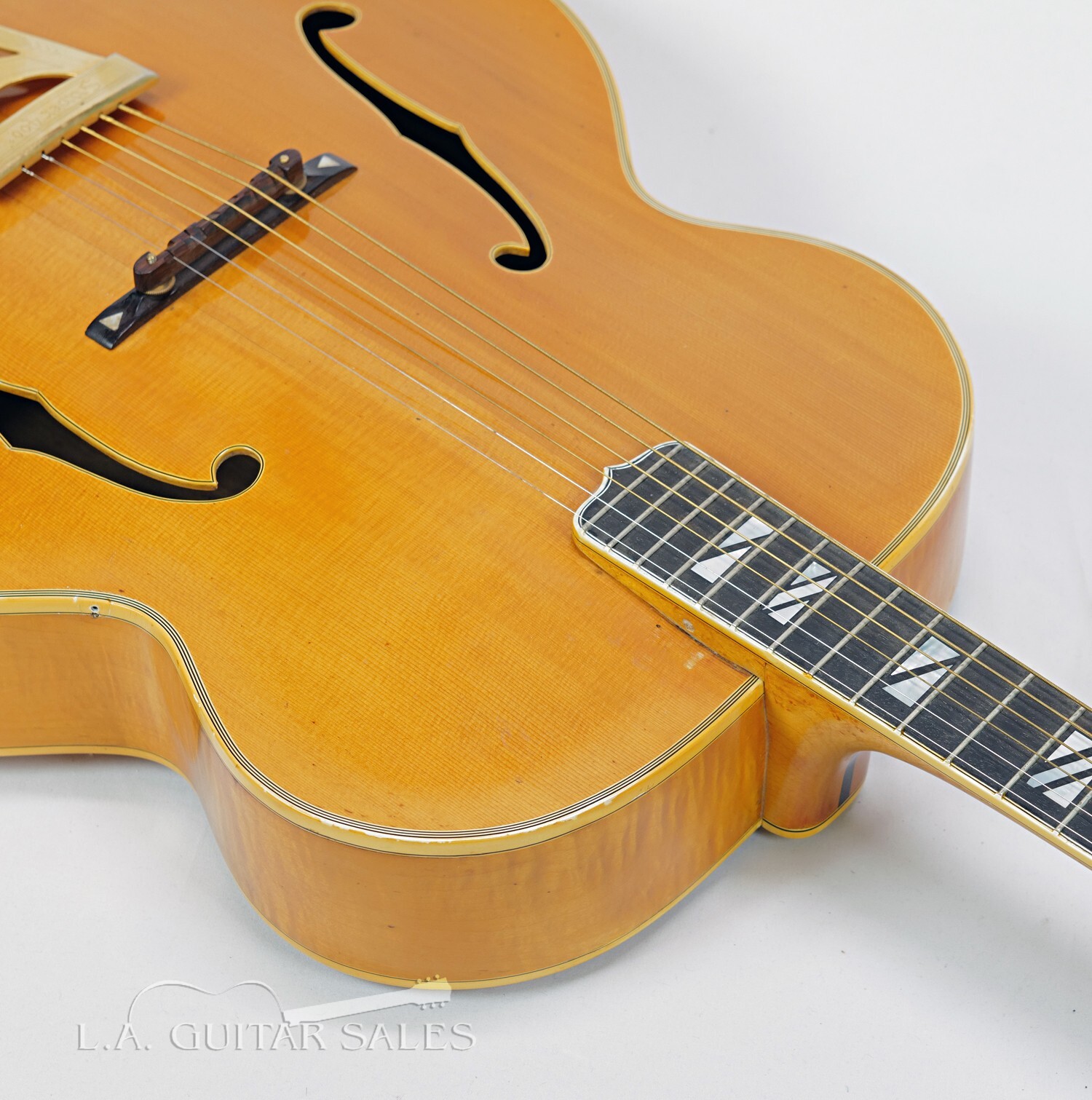 Gibson Super 400 Blonde Vintage 1939 With Original Case @ LA Guitar Sales