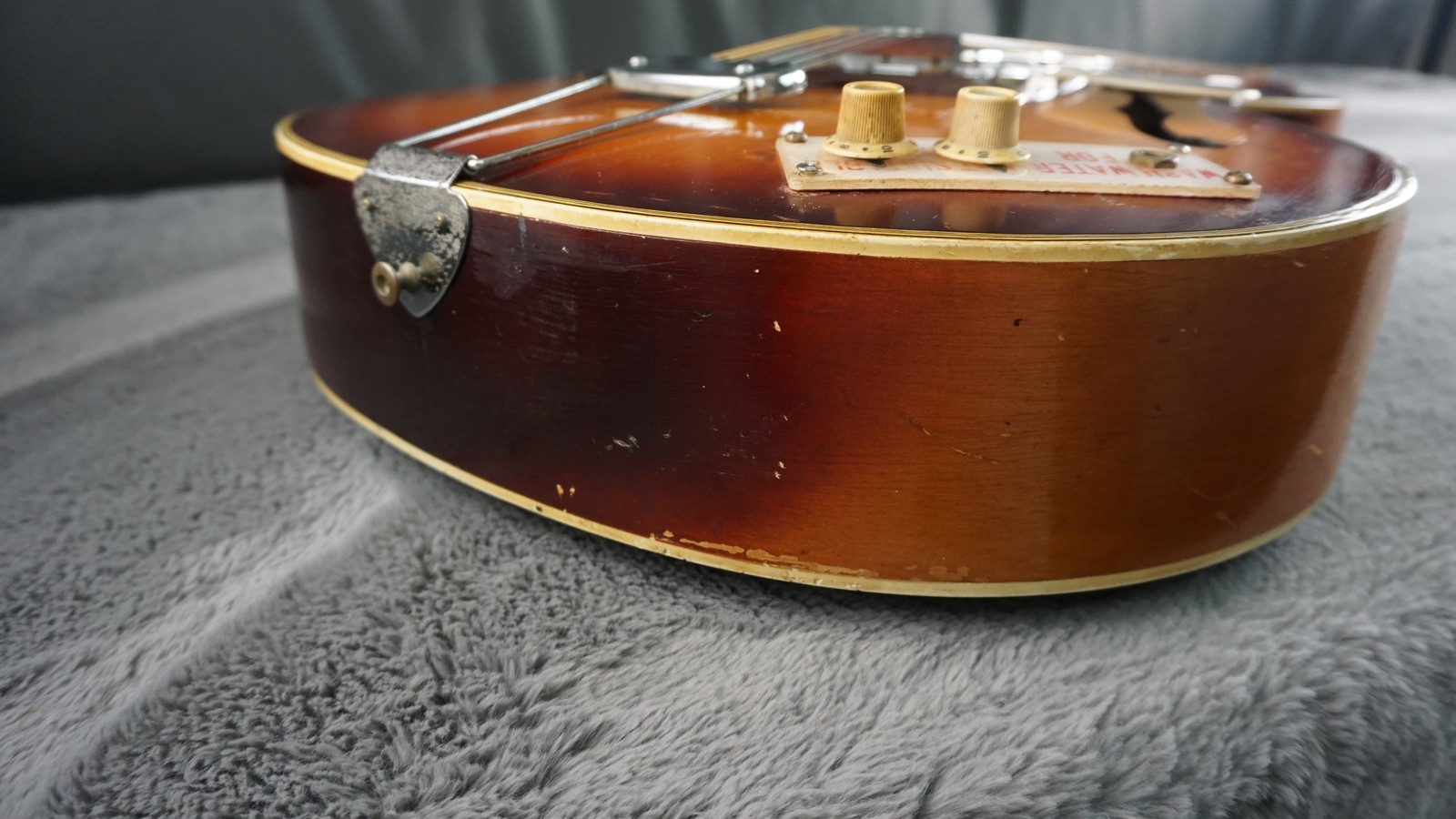 Teisco EP-17 1960s – Tobacco Burst