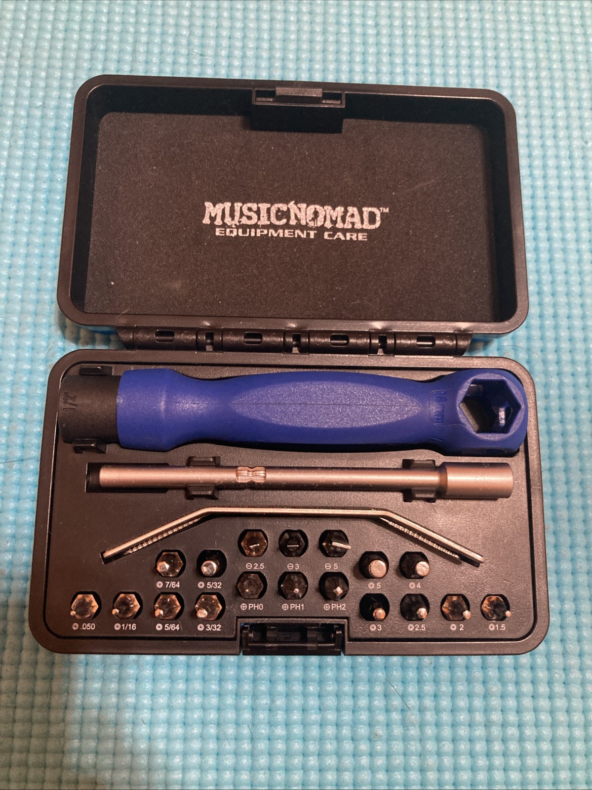 Music nomad screwdrivers