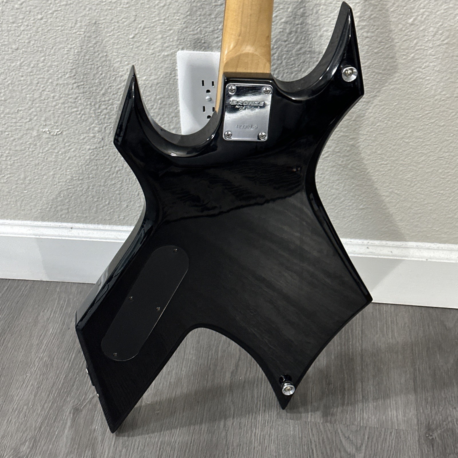 BC Rich Warlock Bronze Series Guitar, Black