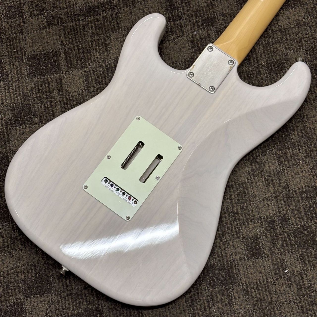 FUJIGEN FGN NST110MAH 01 WB White Blonde Neo Classic Series