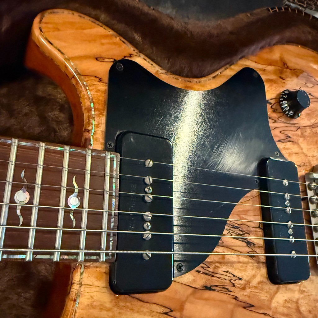 Thorn Artisan Custom #117 Spalted Maple 2005 Near Mint Cond. “FREE SHIP”