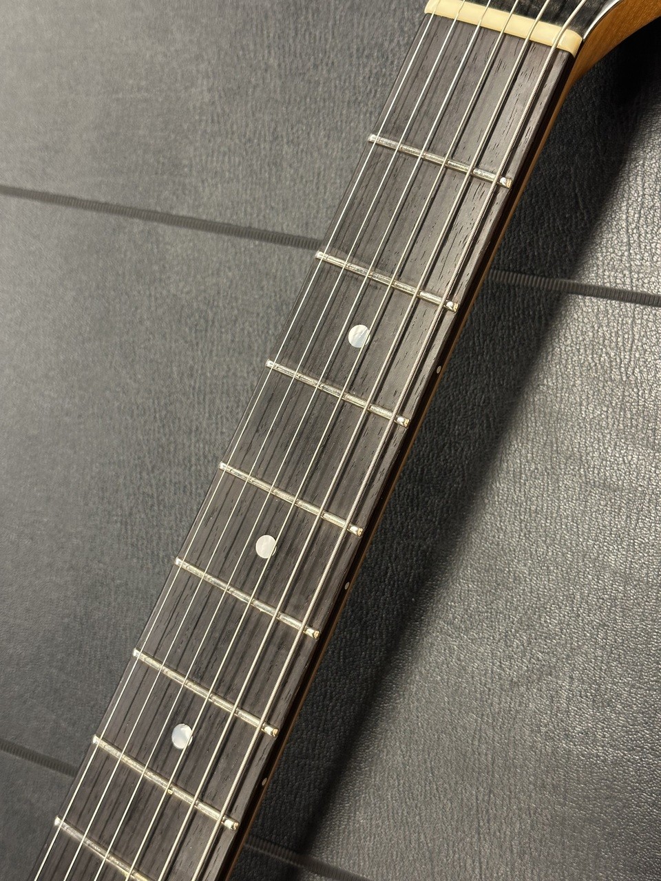 Navigator Custom Order EXP-KORINA Left Hand Jacaranda Natural 2022