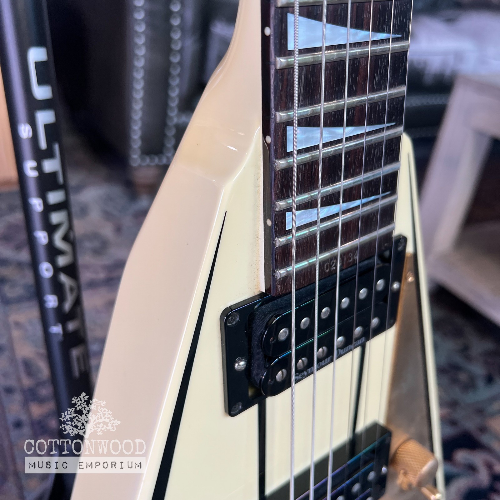 2002 Jackson Pro Series RR5 Randy Rhoads – Ivory (Made in Japan)