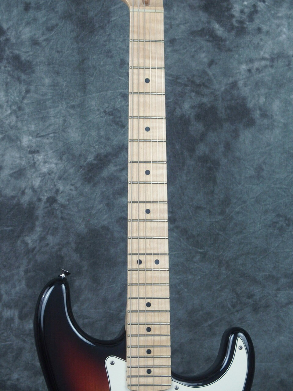 Fender VG Modeling Stratocaster Roland Guitar Case 3 Color Maple Neck USA 2007