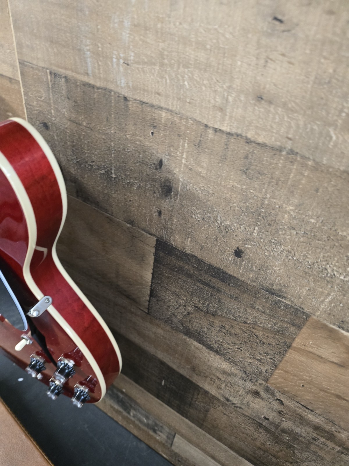 2025 Gibson ES-335 Figured W/Ohsc 7.5 Lb