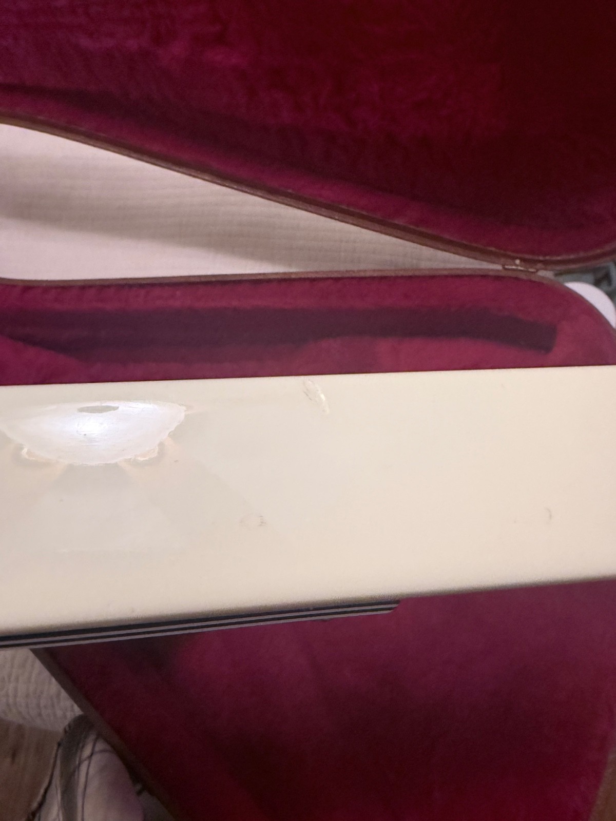 Gibson 120th Anniversary Flying V 2014 – Classic White – Better Pics soon!