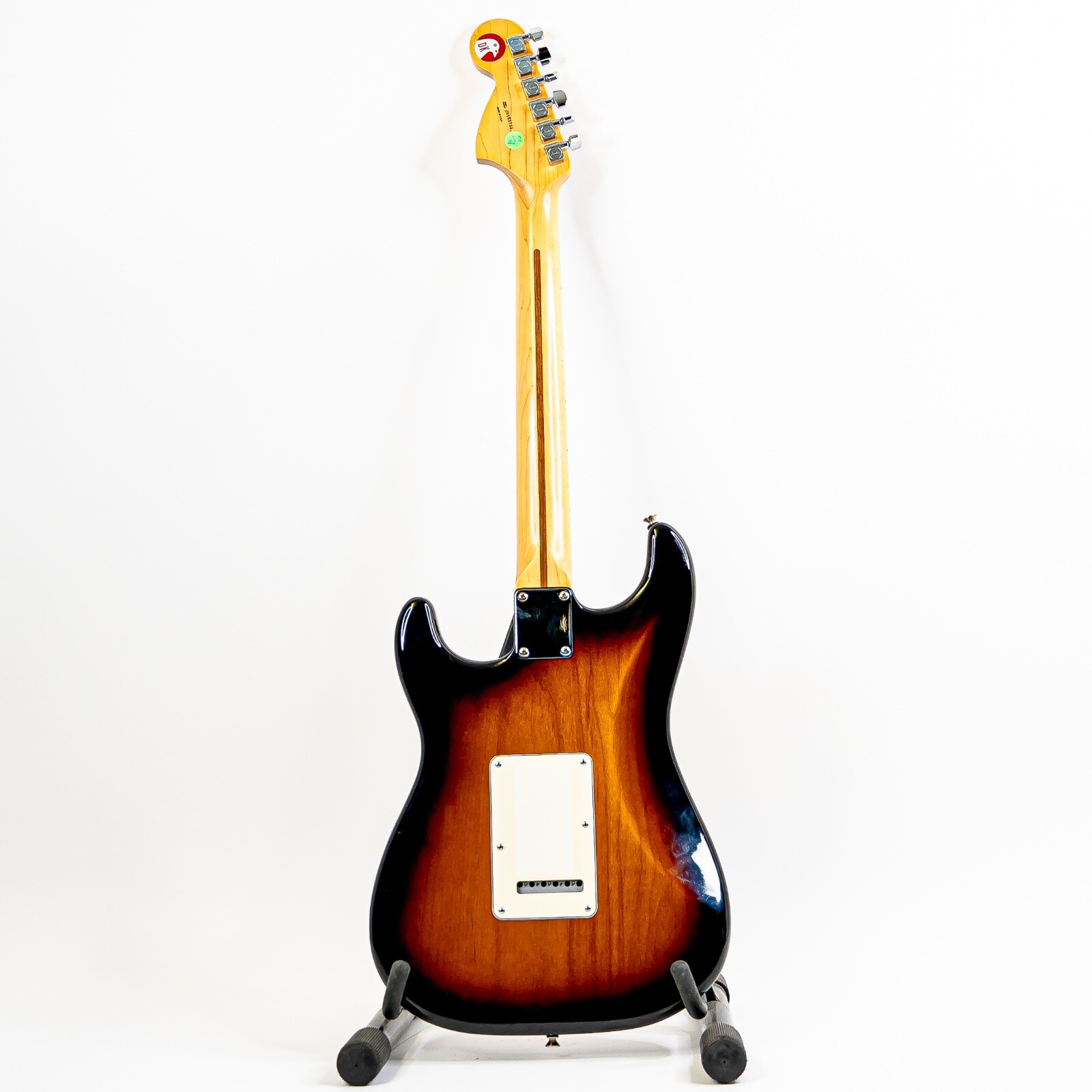 ’09 Fender Stratocaster Std. 2-Tone Sunburst w/ Maple Fretboard, Fender Gigbag