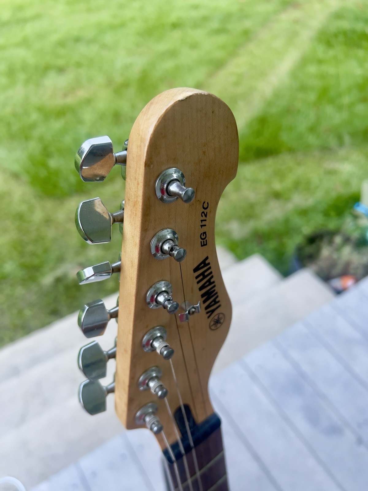 Yamaha Electric Guitar – EG 112C, Padded Case, and Numerous Original Accessories