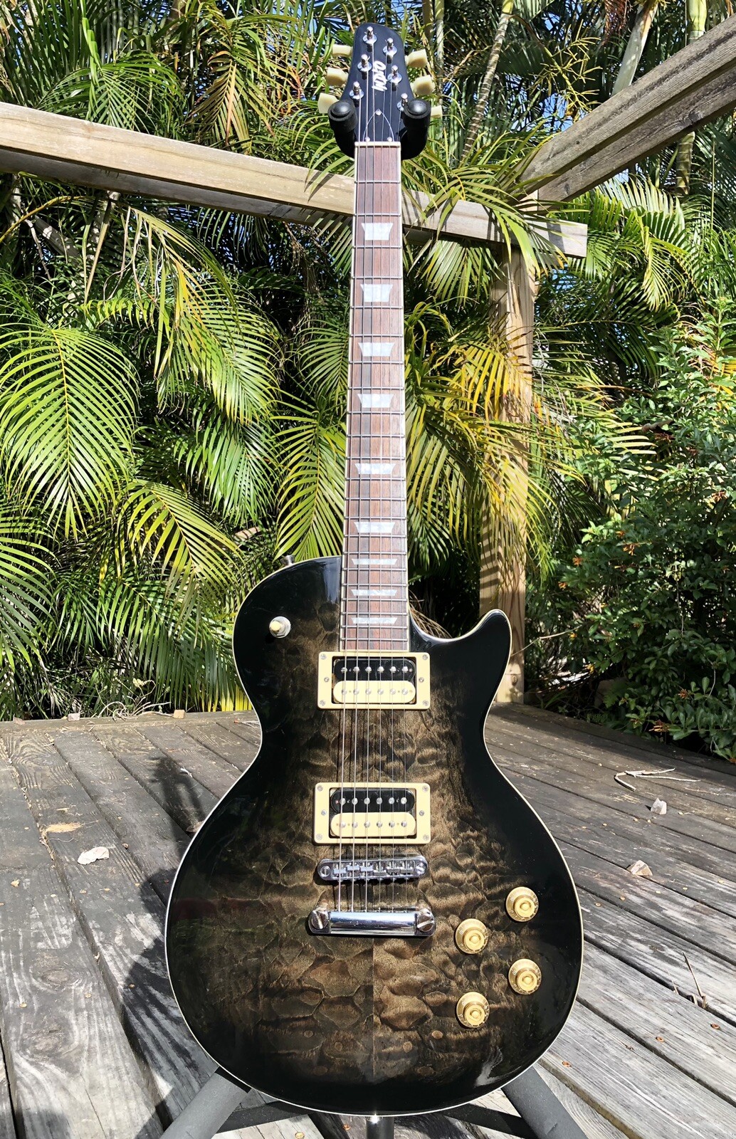 Upgraded Indio 66 DLX Plus Cobra Burst Quilt Top Single Cut Electric Guitar