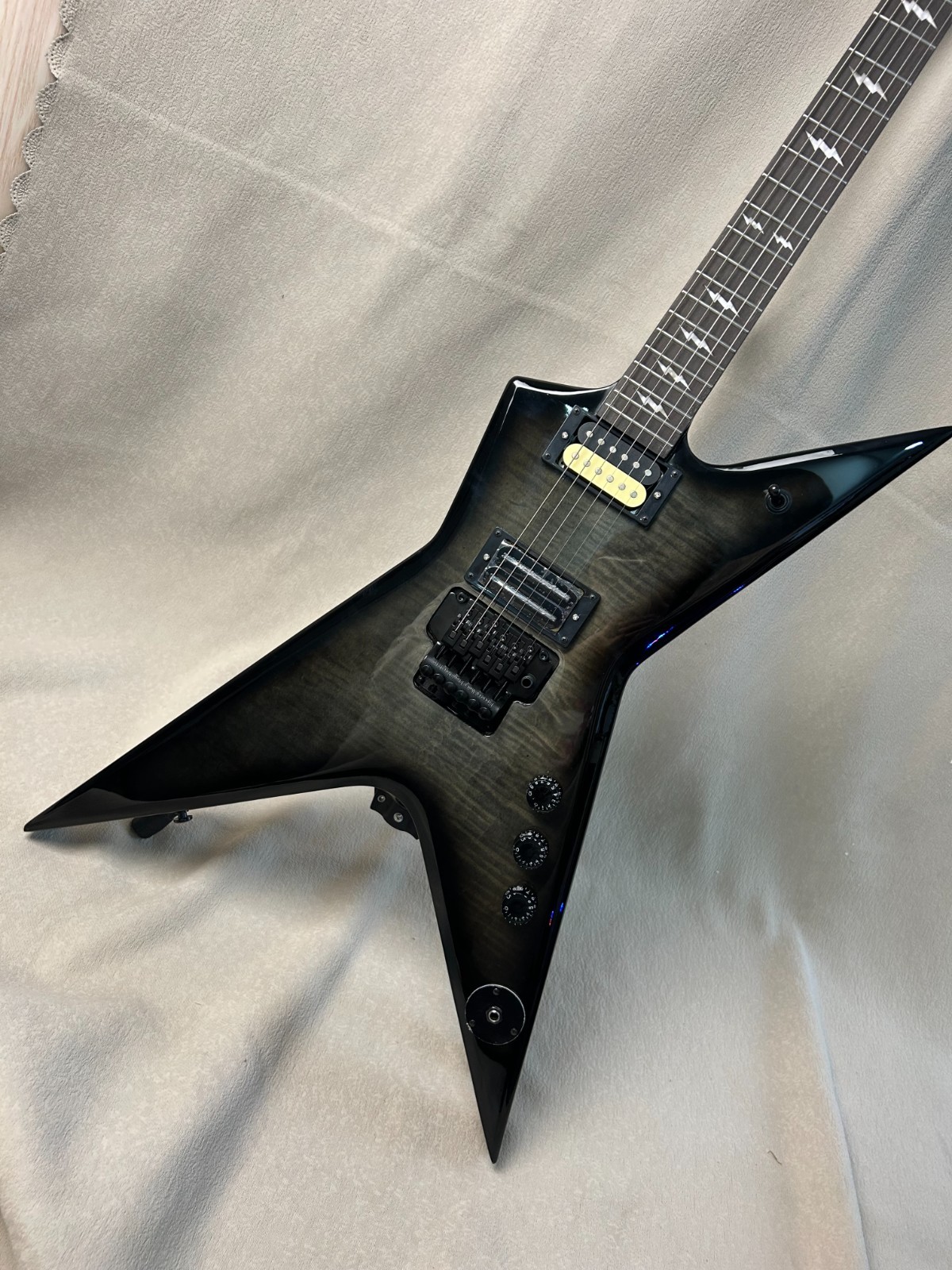 Dimebag Darrell Stealth Electric Guitar Olive Green Flame Maple Veneer