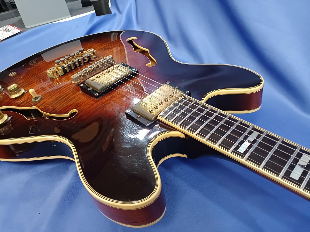 [Epiphone] Sheraton Sunburst Made in Japan 1983 Semi Hollow Electric Guitar MOD