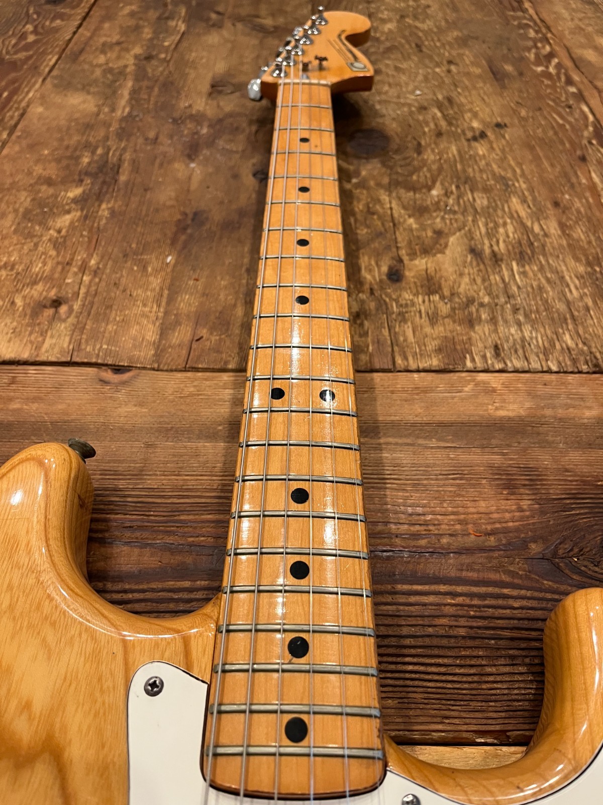Fernandes Stratocaster Japan 1970’s guitar with case