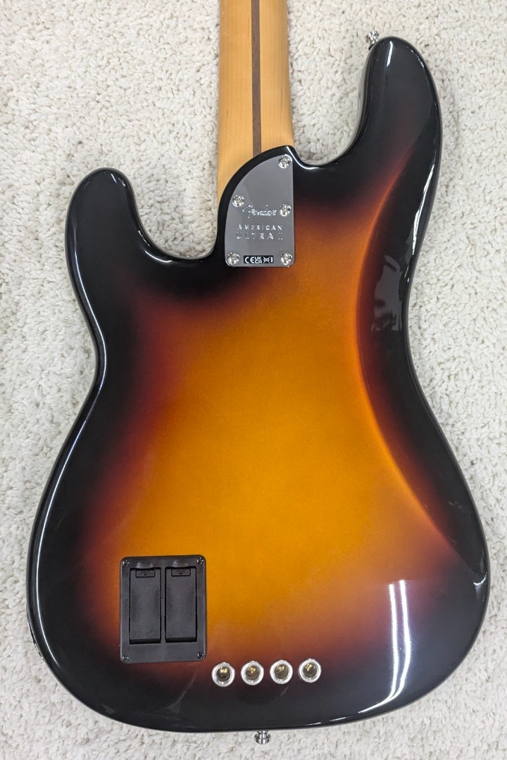 Fender American Ultra II Precision Bass®, Maple Fingerboard, Ultraburst +HS Cas