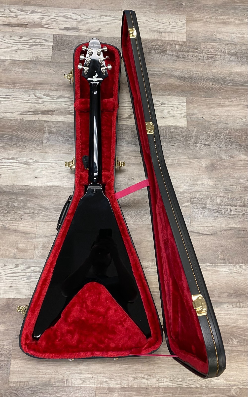Epiphone Kirk Hammett 1979 Flying V w/Hard case