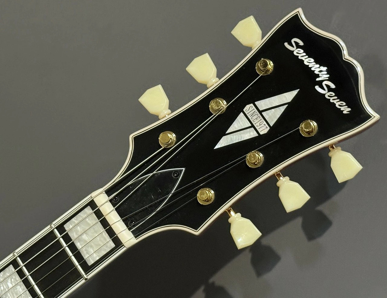 Seventy Seven Japan Tune-Up Series EXRUBATO-CTM-JT T-RED 3.31kg Electric Guitar