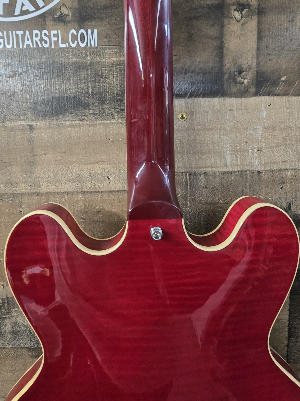 1990 Gibson ES-335 Dot Cherry Figured Top. W/ Ohsc ’60S 9.1 Lb