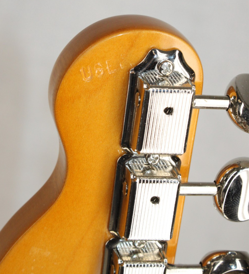 Squier Classic Vibe Custom Tele Bigsby Electric Guitar -Aztec Gold