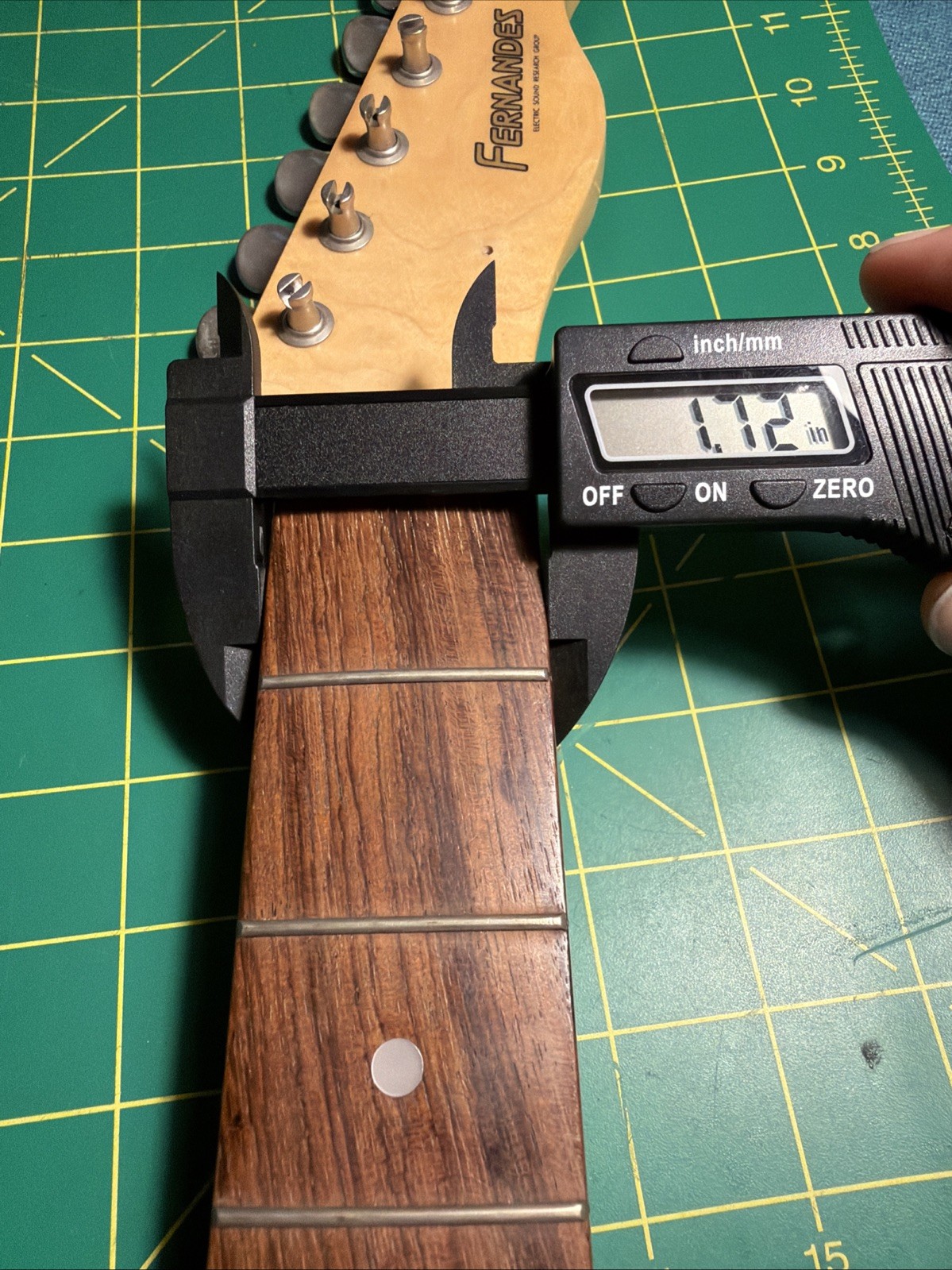Fernandes TE-3 guitar neck Telecaster tuners rosewood 21 fret clean
