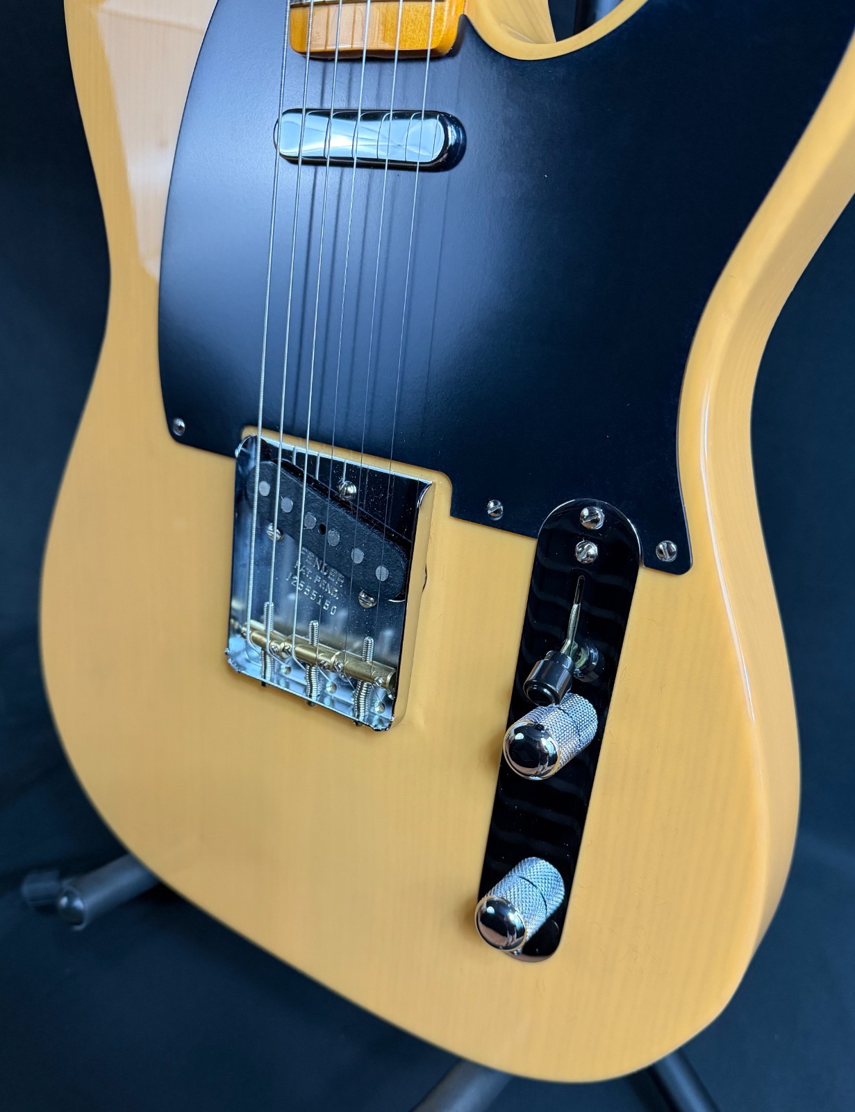 Fender American Vintage II 1951 Telecaster Electric Guitar Butterscotch Blonde