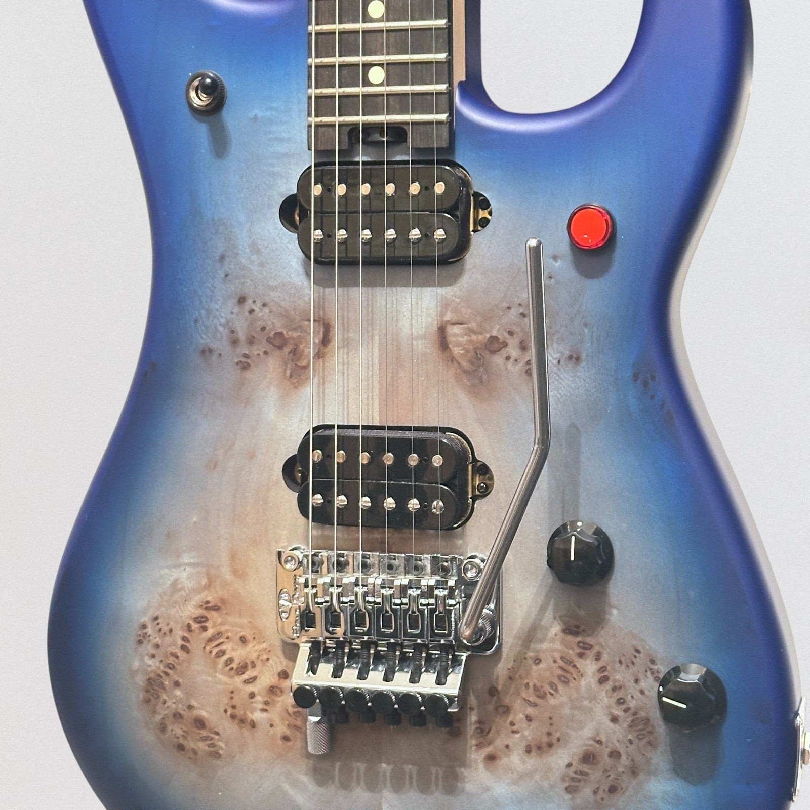 EVH 5150 Series Deluxe Poplar Burl Electric Guitar – Aqua Burst