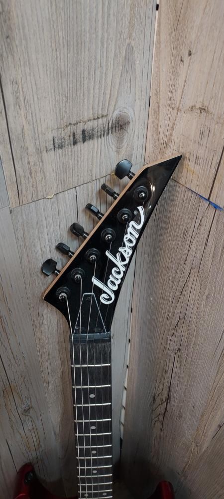JACKSON GUITARS JS11 DINKY (PSN041798)