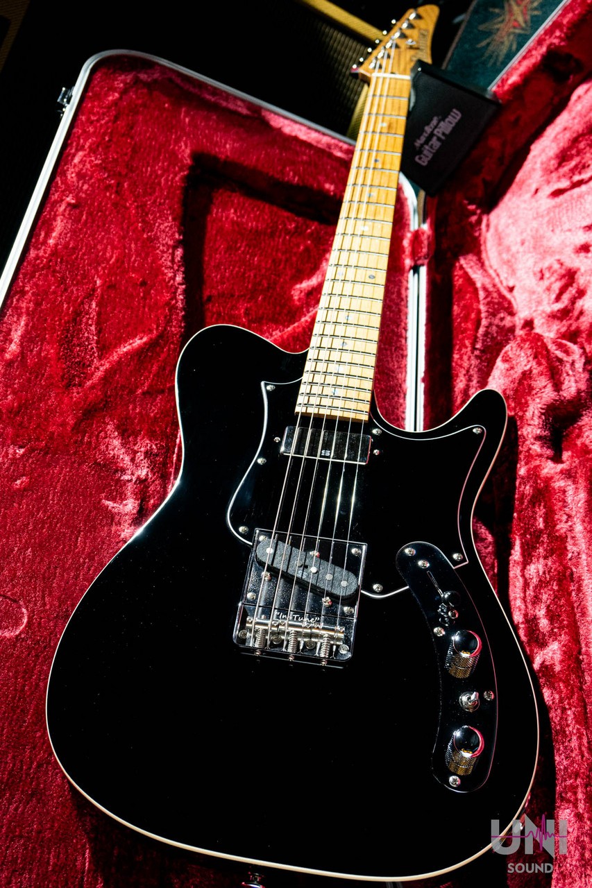 Ibanez Prestige AZS2209 Black 4.05kg Electric Guitar W/Hard Case Used Product