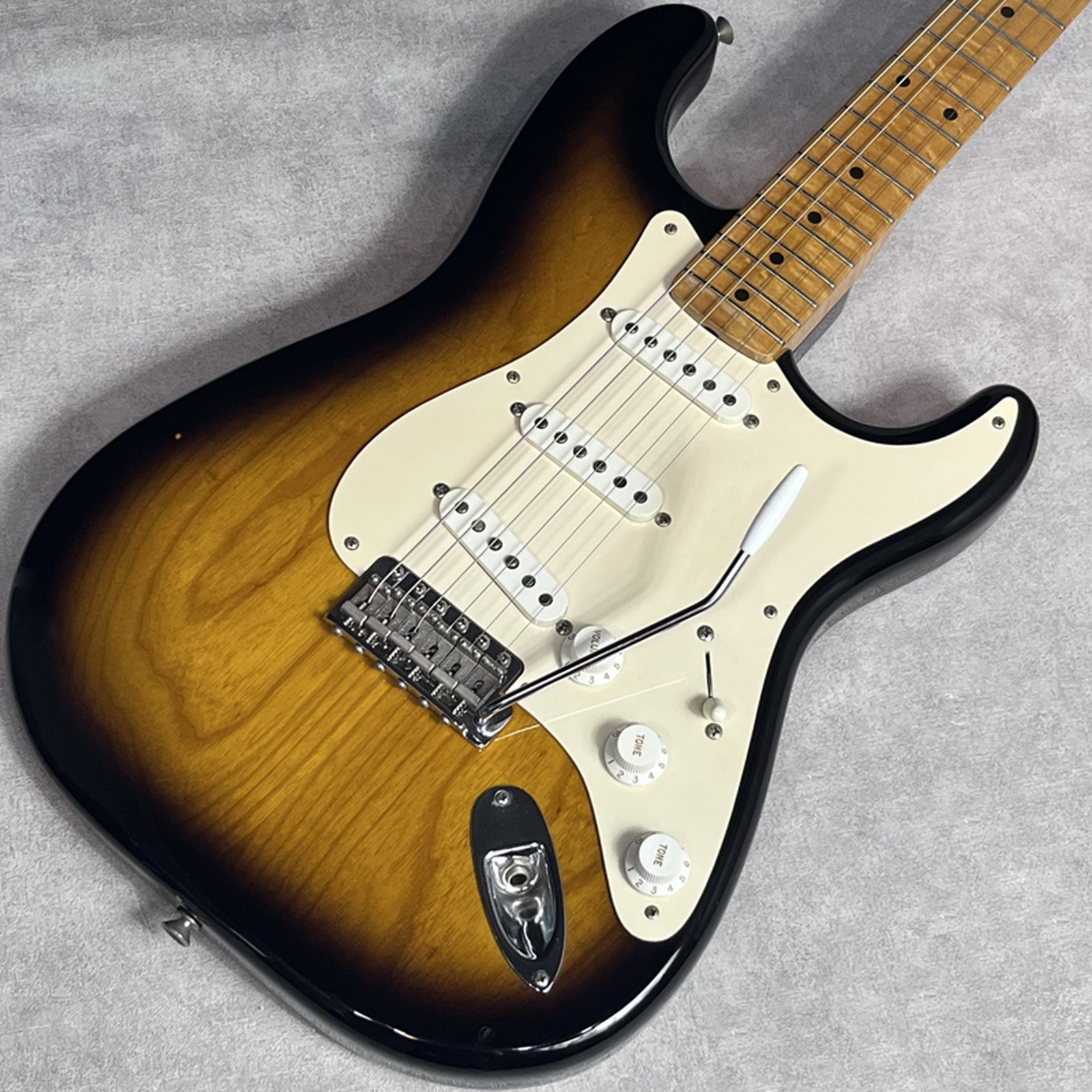 Fender CS 1954 Stratocaster John Page Era Used 1995 Ash Sunburst w/Hard Case