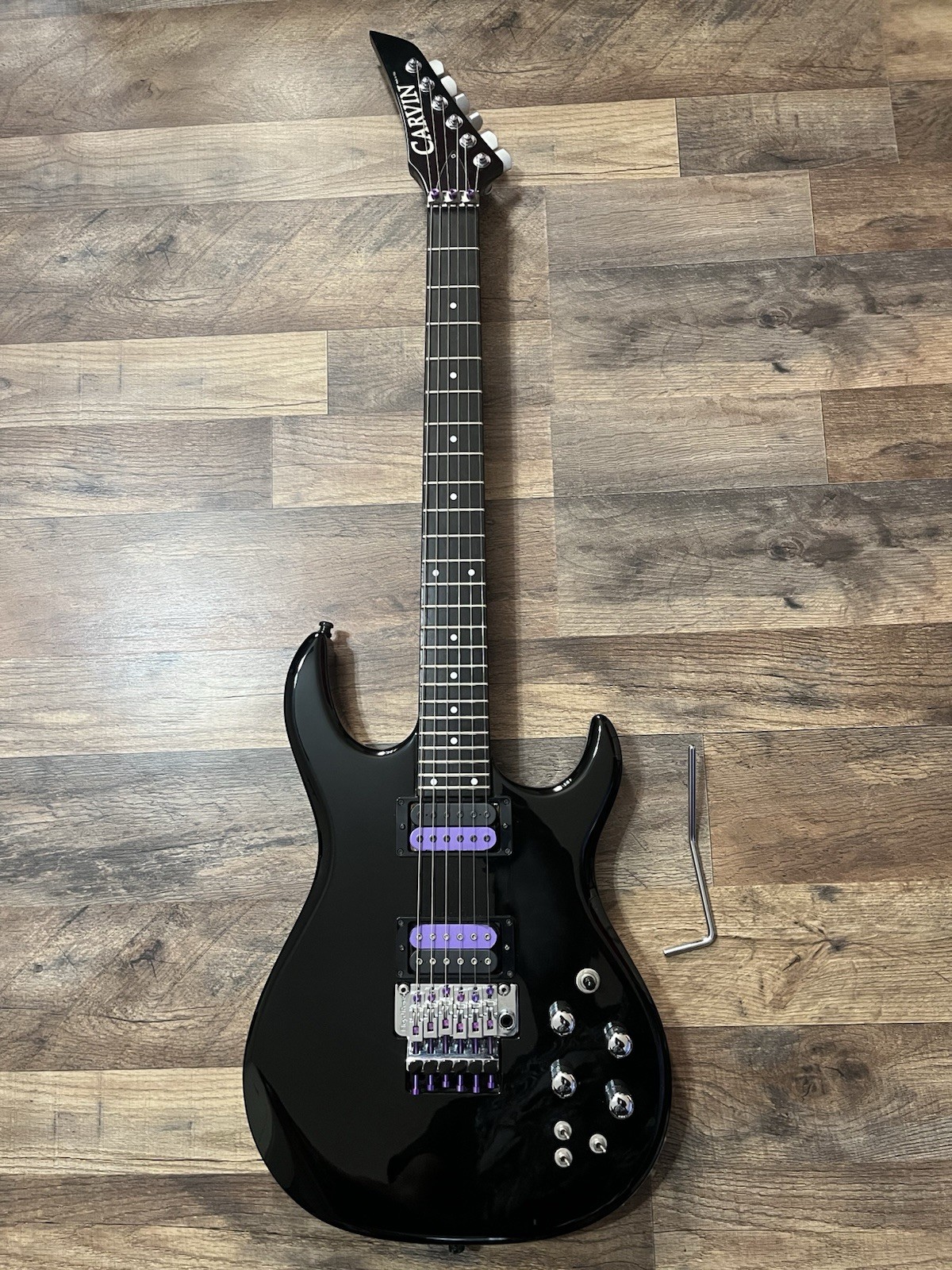 90’s Carvin DC-127 Reverse Floyd Rose Electric Guitar – Black