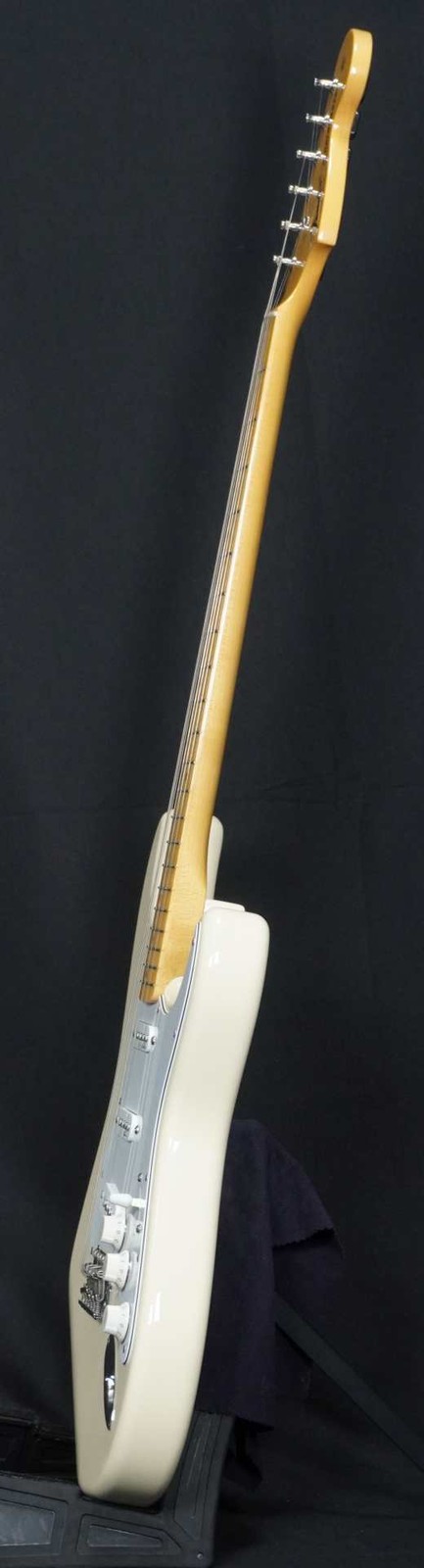 Fender Japan -2015 / St68-Tx Vwh Mod. -2012- Guitars