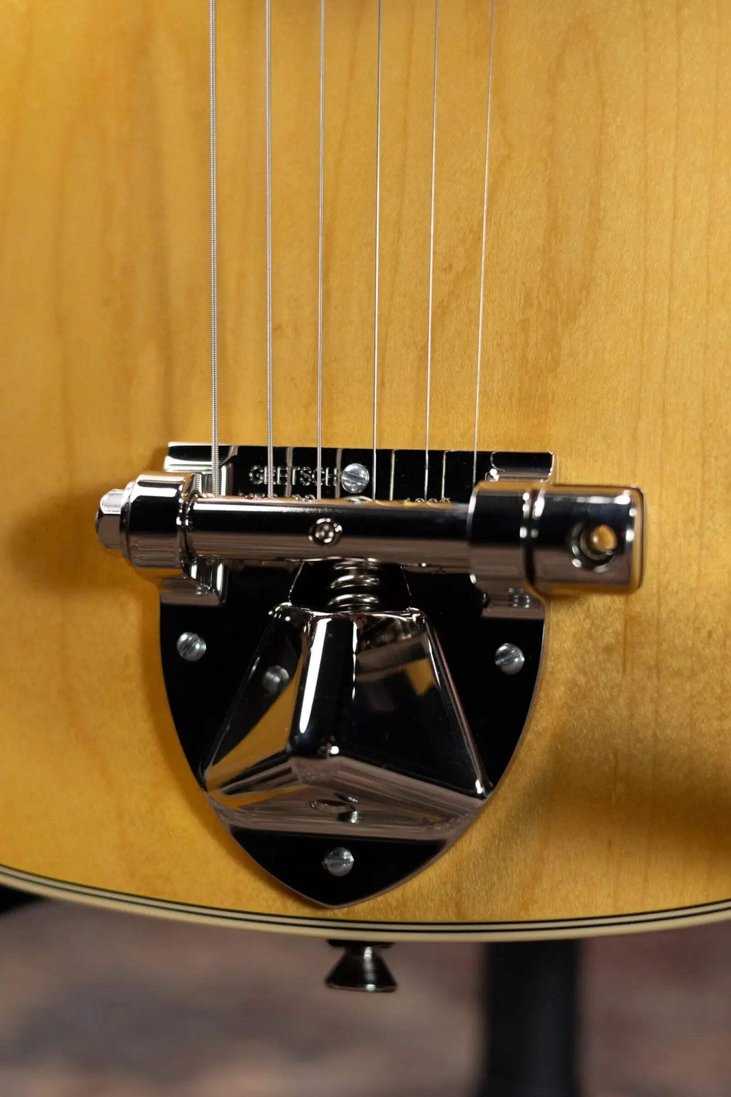 Gretsch G6131-MY Malcolm Young Signature Jet Electric Guitar – Natural with Hard