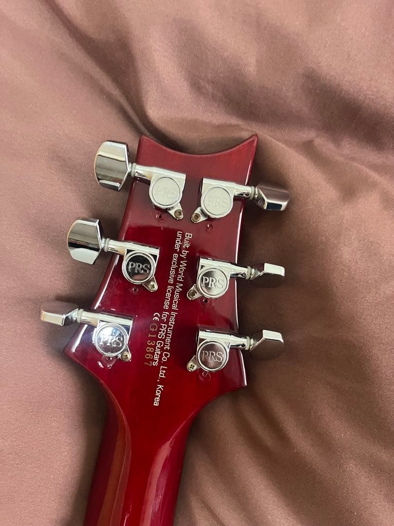 [Adjusted] PRS SE singlecut scalloped electric guitar