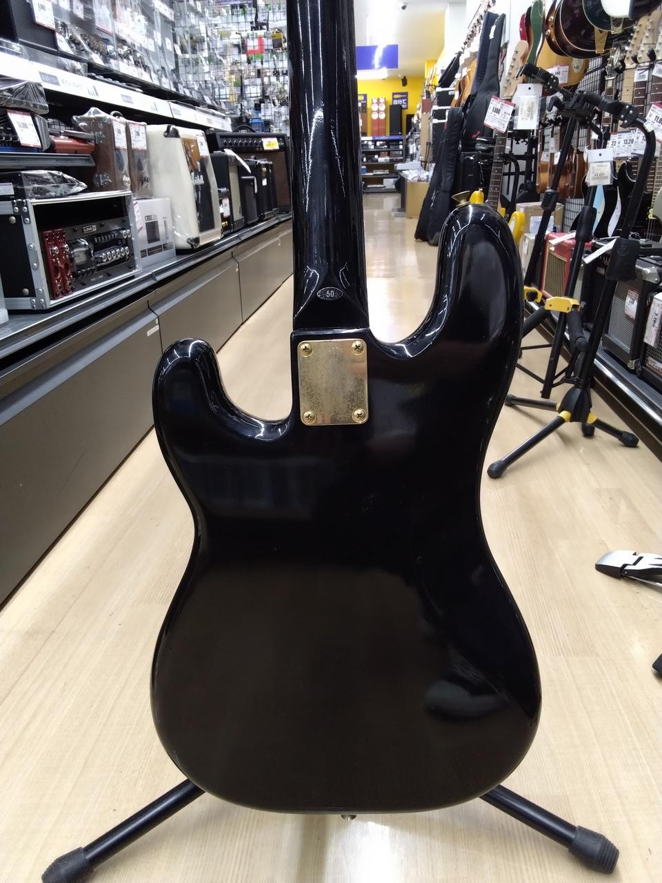 TOKAI HARD PUNCHER Precision Bass Type Electric Bass Guitar-02