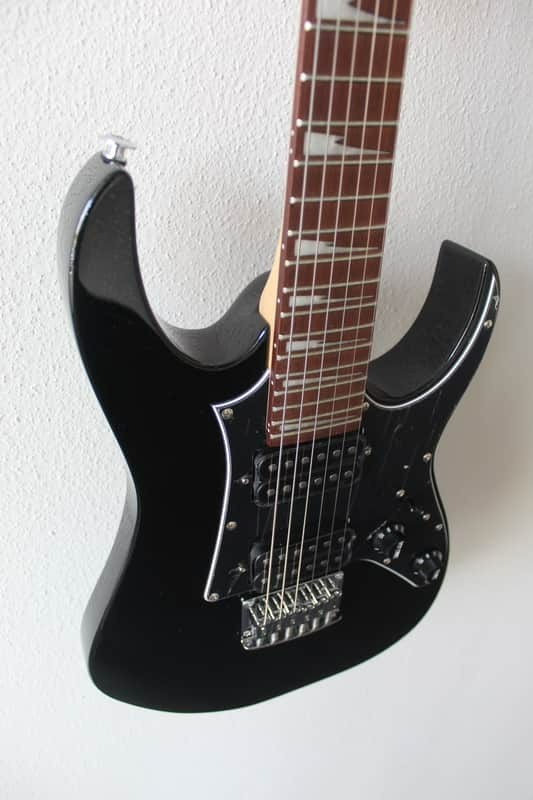 Brand New Ibanez miKro GRGM21M 3/4 Size Electric Guitar – Black