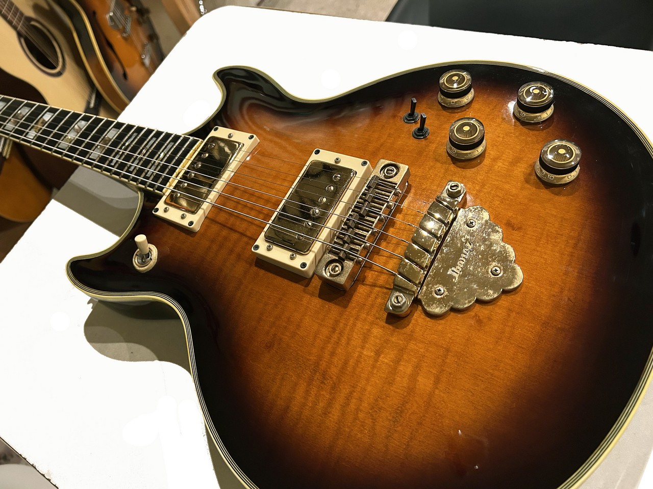Ibanez Ibanez 1981 AR300 Artist Series Used Electric Guitar [AUTH]
