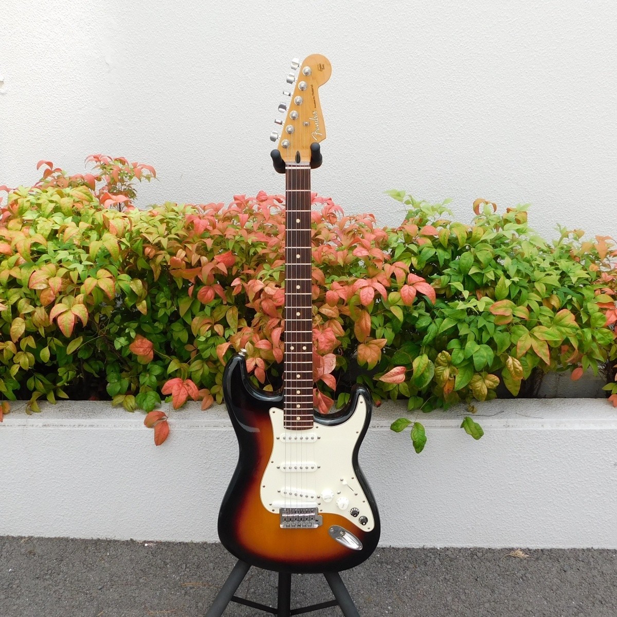 Fender ROLAND G-5 VG STRAT RW 3TSB (2012) (no260720)