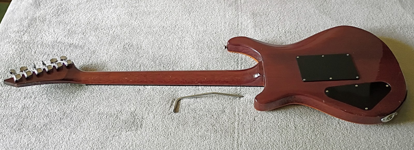 Washburn RS-10V 1987 (Korea) Mahogany/Flame Maple ~ Seymour Duncan ~ 600T ~OHSC
