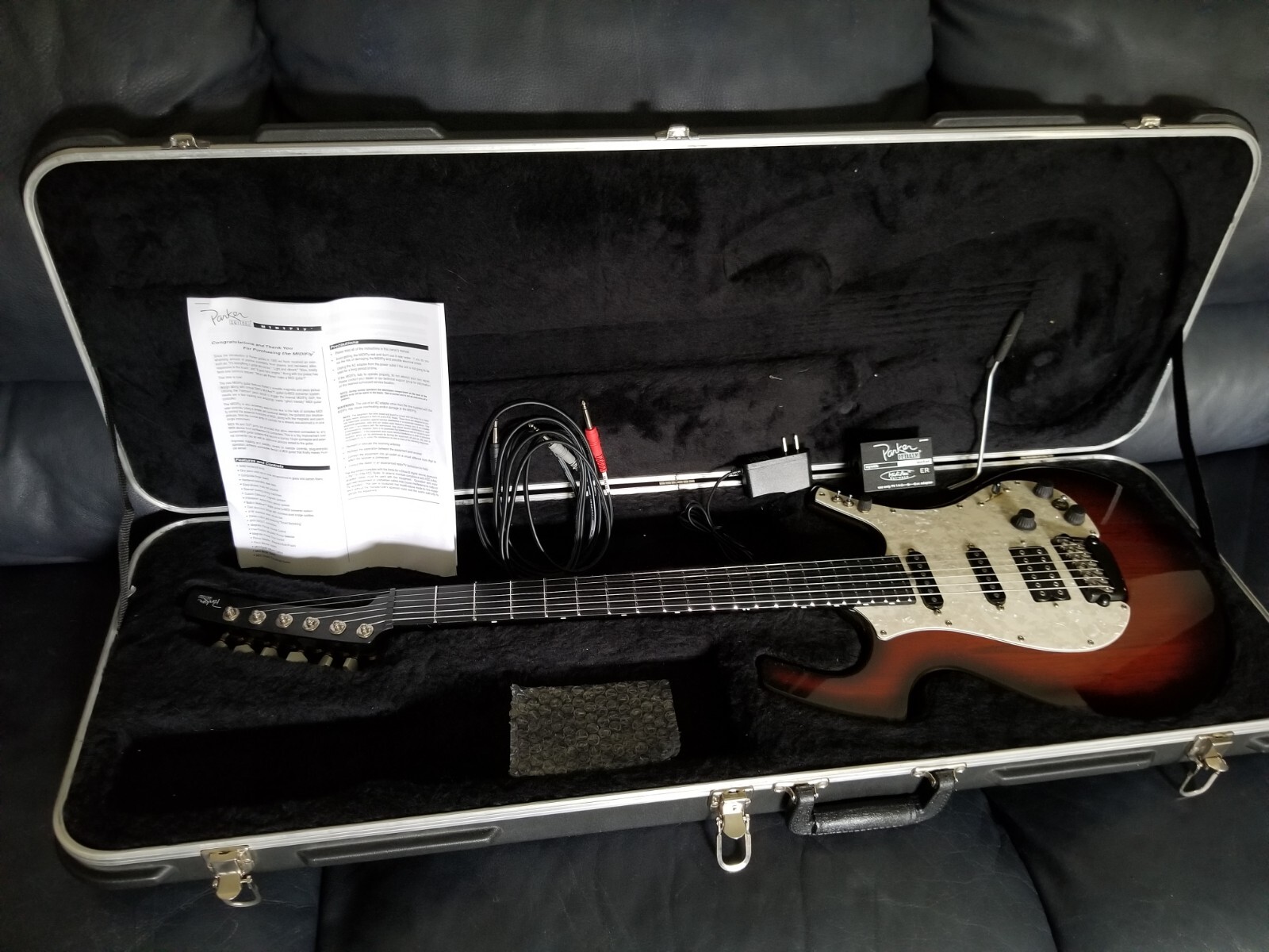 Parker Nitefly MidiFly Guitar with case EXCELLENT