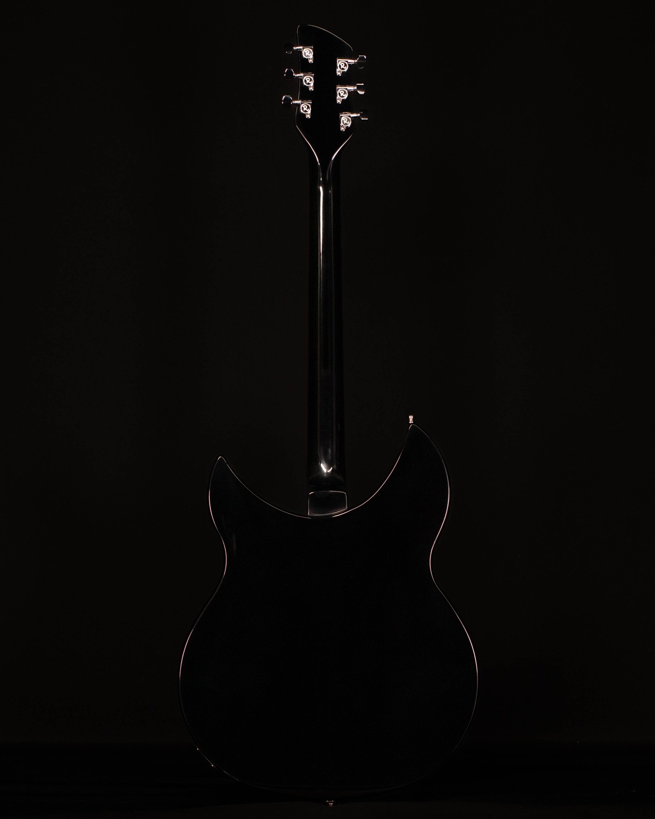 Rickenbacker 330 Double Cutaway Electric, JetGlo
