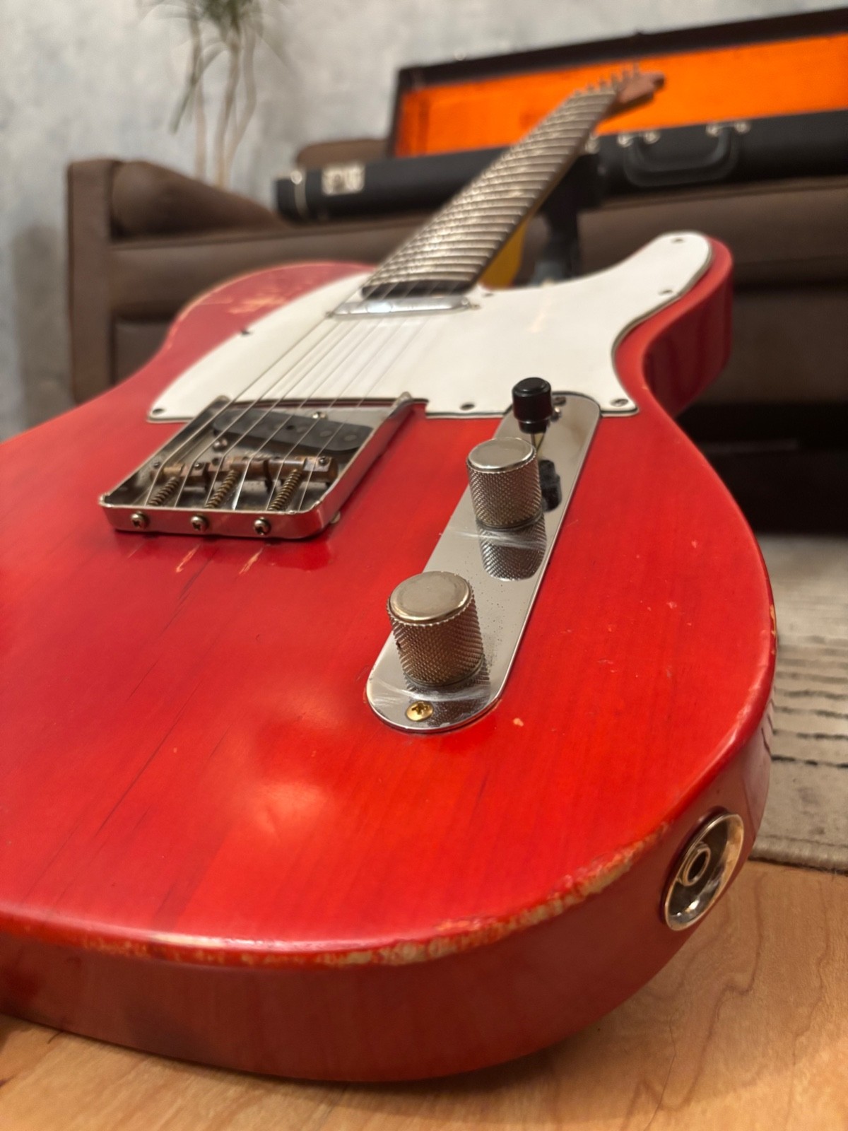 Fender Telecaster 1963 Rare Limited Run Trans Red Model Feather light at 7.4LB