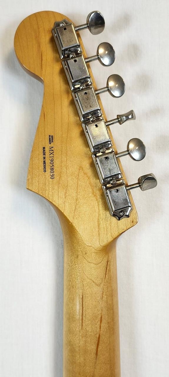 Fender Vintera ’60s Stratocaster, Pau Ferro FB, Ice Blue Metallic, Deluxe Gig Ba