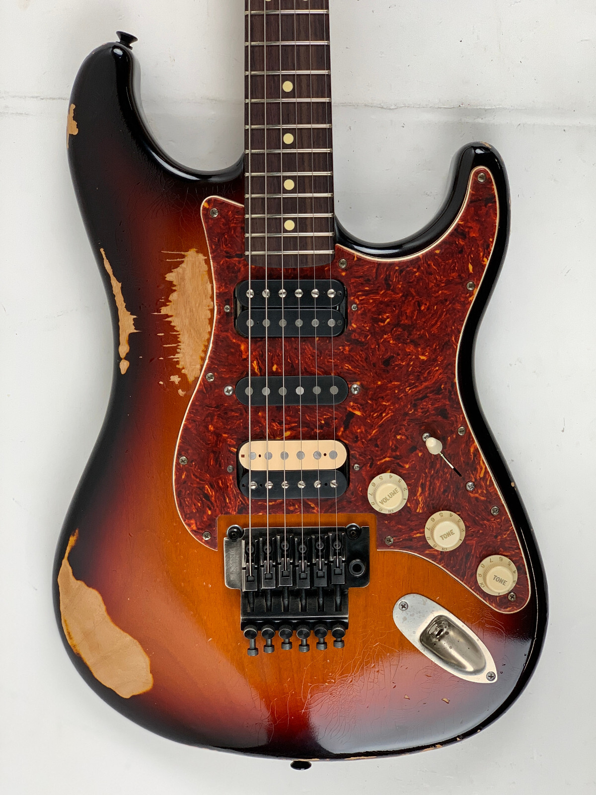 LsL Instruments Saticoy Mick Mars Tribute MM 3 Tone Sunburst Heavy Age Floyd NEW