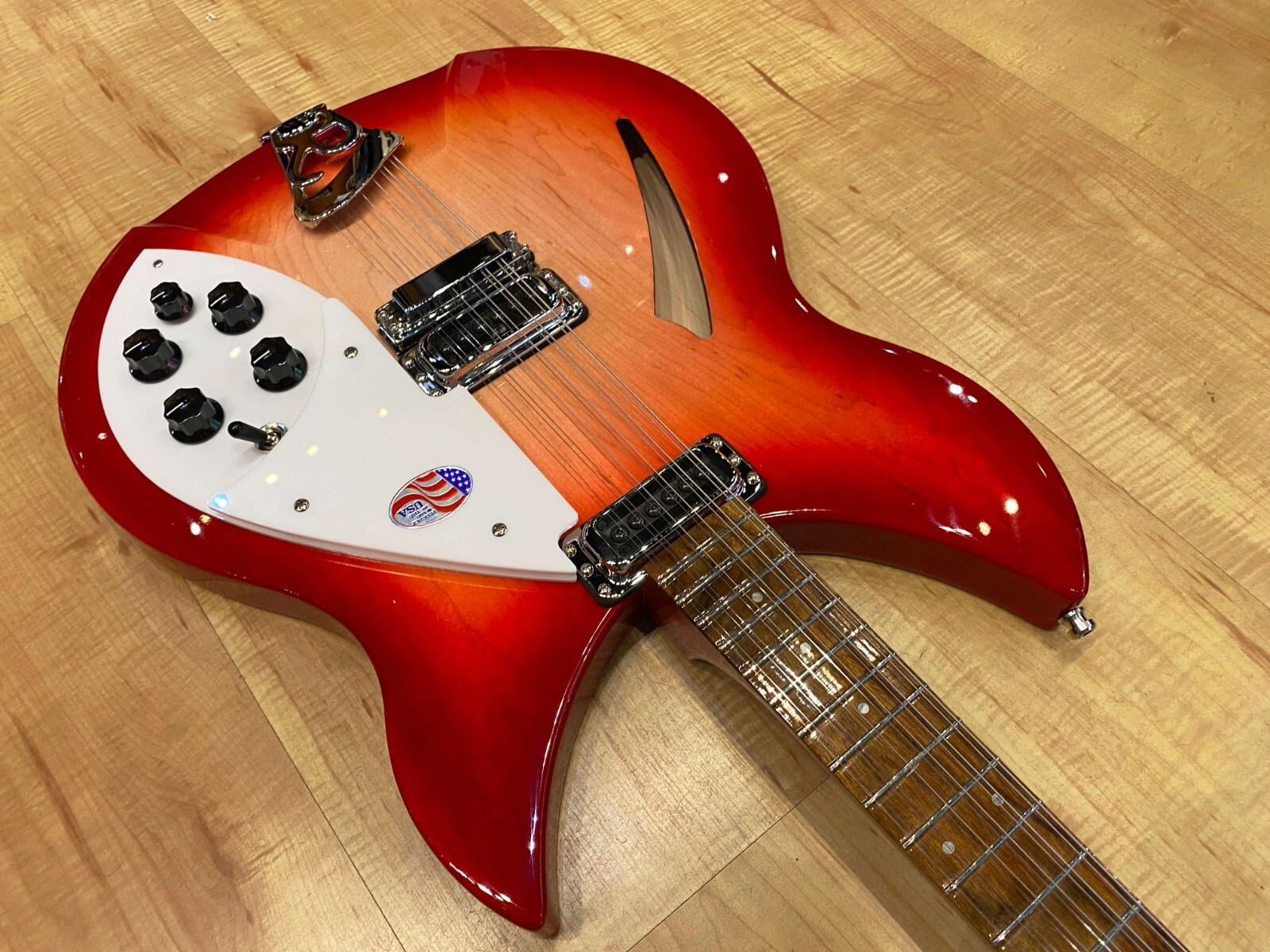 Rickenbacker 330/12 12-String Electric Guitar FireGlo Sunburst