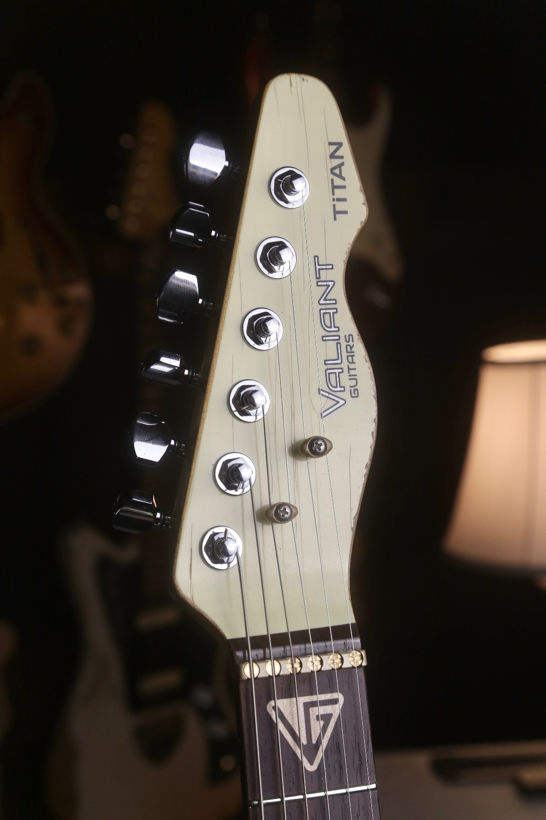 Valiant Titan, Made in Ukraine 2025 – Ginger Cream Distressed