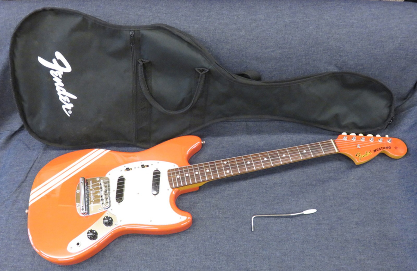Fender Japan MG73-CO FRD Used 2012 Basswood Body Maple Neck w/Soft Case