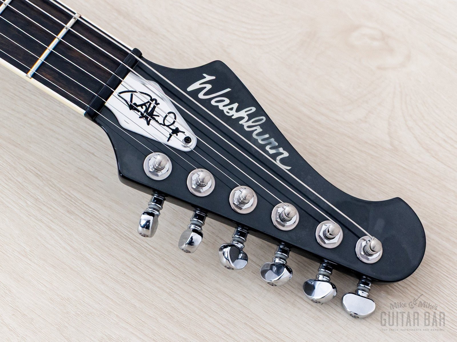 2011 Washburn Custom Shop Limited Edition Paul Stanley PSV 2200 Flying V w/ Case