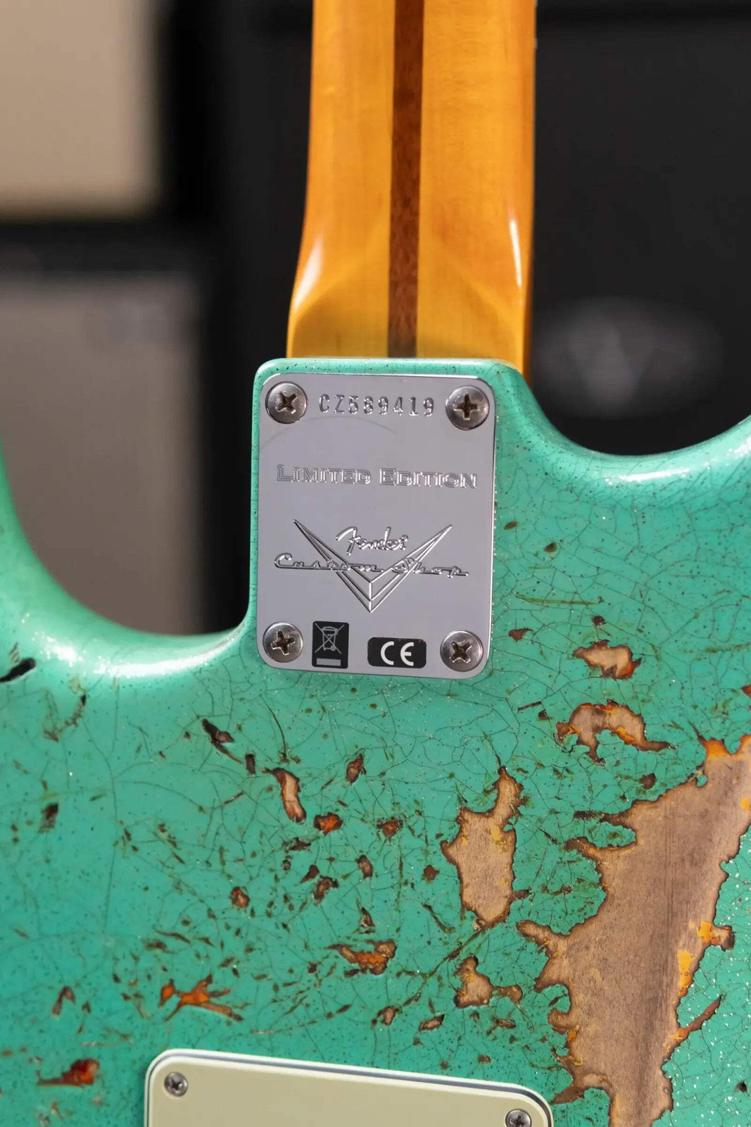 Fender Custom Shop LR25-Custom Deluxe HBS-1 Stratocaster Heavy Relic Electric Gu
